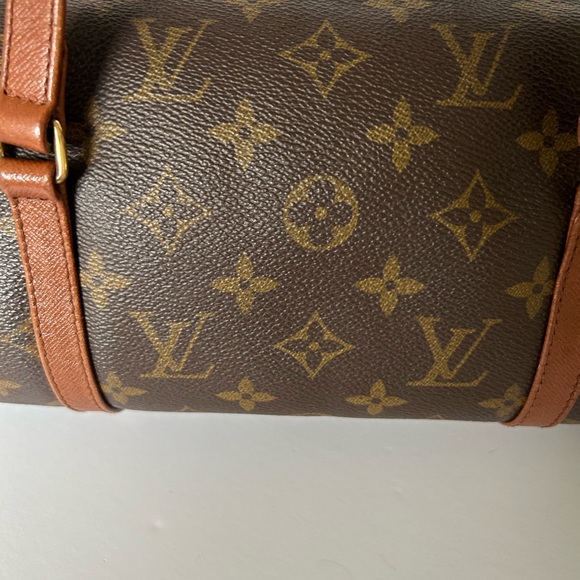 Louis Vuitton Papillon 30 Bag - Picture 9 of 15